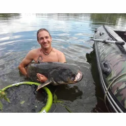MADCAT Viviers / Aérateurs-Bourriche silure floating bait station