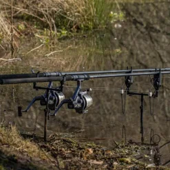 SOLAR Supports Cannes-Buzz bar 2 cannes Black-Lite Captive/ Back