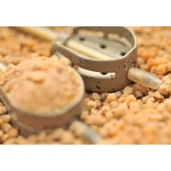 GURU Cages Feeder-Method feeder coup hybrid inline feeder