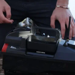 TEAM CARPFISHING Packs-Pack Dark Water NG Boat + 4 Batterie 12000 mAh + SAC