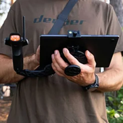 DEEPER Amorçage/Propulsion-Support tablette pour télécommande du bateau amorceur QUEST